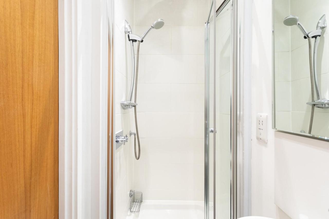Bright & Comfortable Angel Apartment لندن المظهر الخارجي الصورة