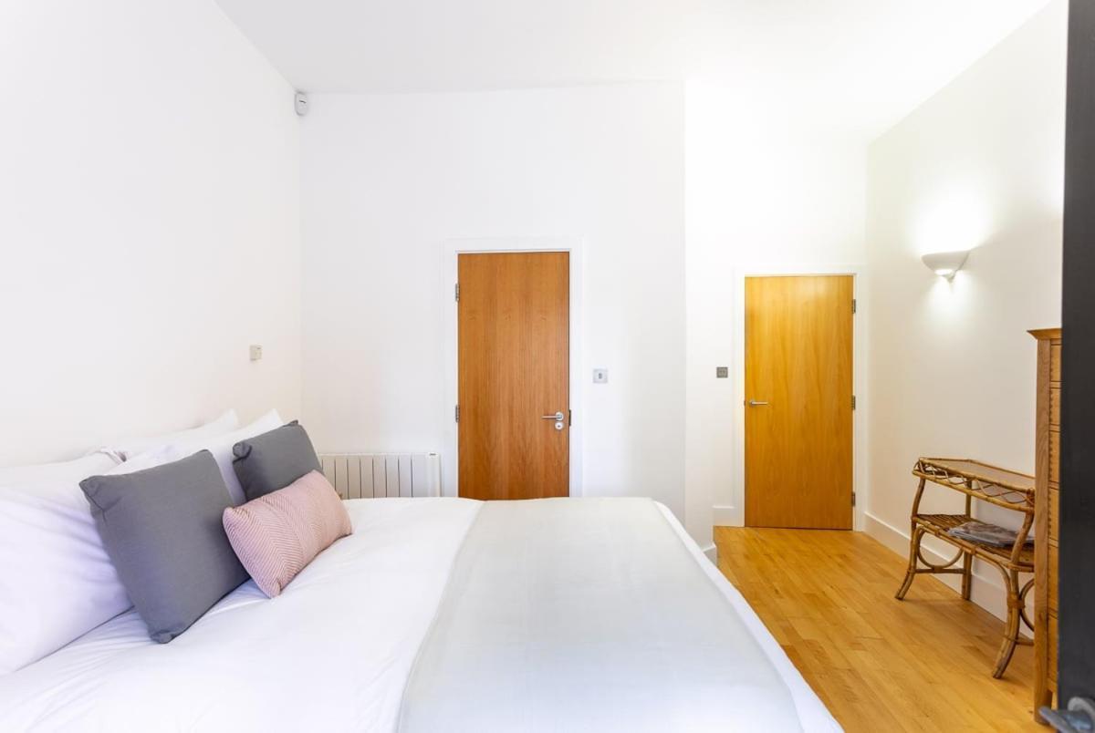 Bright & Comfortable Angel Apartment لندن المظهر الخارجي الصورة