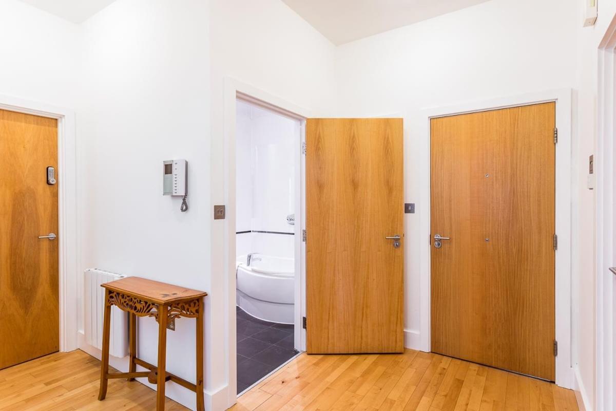 Bright & Comfortable Angel Apartment لندن المظهر الخارجي الصورة